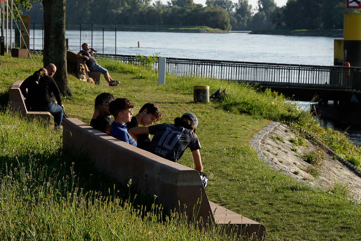 Rheinuferpromenade